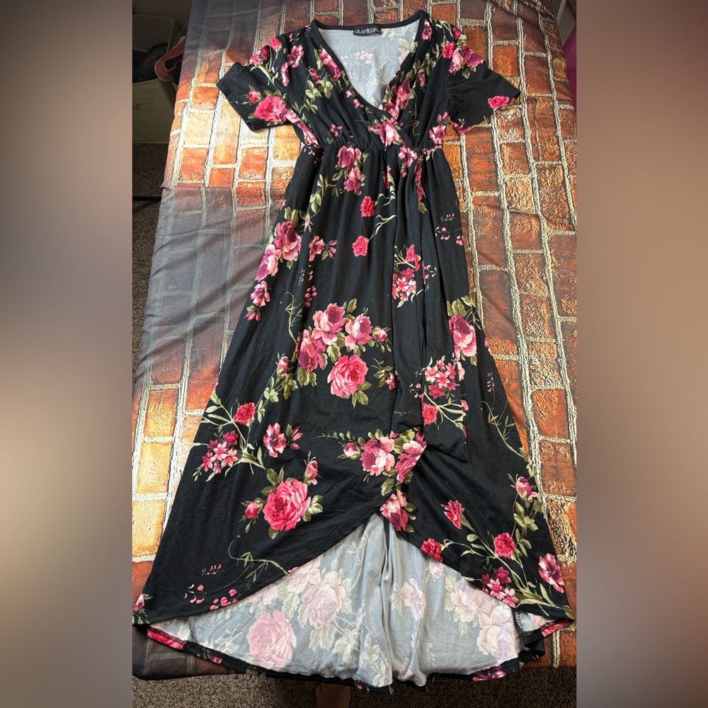 Due Time Chic Floral Black and Pink Midi Dress